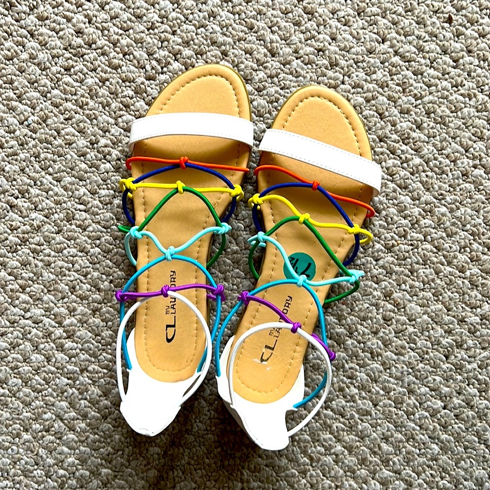 EUC CL by Laundry Unique Knotted Multi Color Strap Gladiator Sandals.